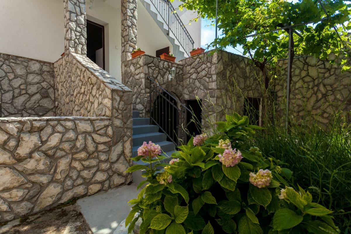 Apartment Nonna Krk Town Dış mekan fotoğraf